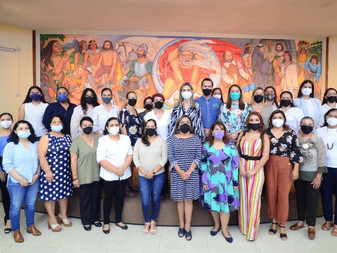 Conforman equipo de mujeres y hombres voluntarios en el DIF Municipal Colima
