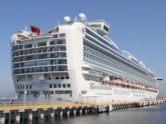 Arriba a Manzanillo crucero turísticos Ruby Princess