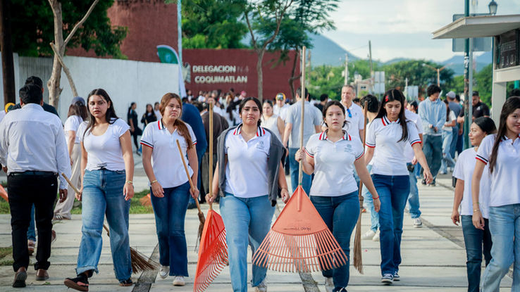 Participan alrededor de mil 500 universitarios en jornada de limpieza en cinco municipios