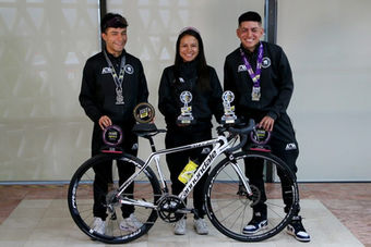 Ciclistas de la UAM ganan primero y segundo lugar en etapa oficial del Tour de France en México