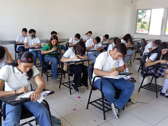 Realiza UdeC Concurso de Conocimientos en Ciencias 2026 para estudiantes de bachillerato