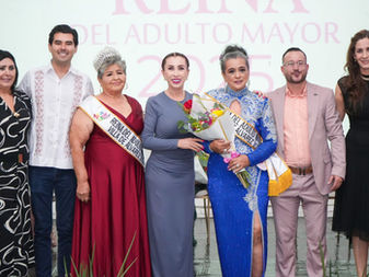 Ma. Elena Lozoya, Reina del Adulto ‎Mayor  Villa de Álvarez 2025