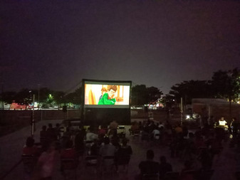 En colonias de la Villa, exhiben cine el Ayuntamiento y Huerto Cinema