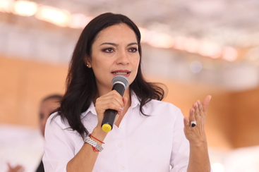 Mely Romero pide extremar precauciones ante el Huracán Simón; reconoce labor del personal de Protección Civil