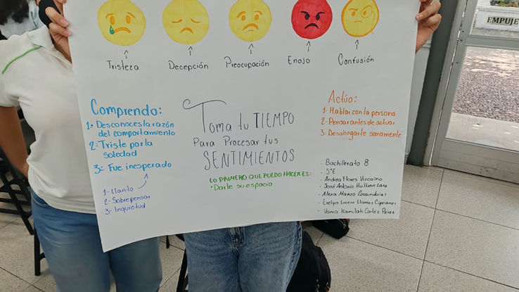 De la presión de amigos a las redes sociales: jóvenes del Bachillerato 8 exploran sus emociones