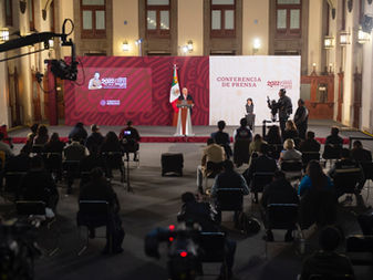 Gobierno de AMLO llama al Parlamento Europeo borregos, reaccionarias y golpistas de la 4T