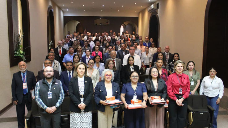 Comparte UdeC buenas prácticas en ética y conducta en la LXIV Asamblea General Ordinaria de la AMOCVIES