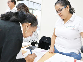 Apoyan a 150 artesanas y artesanos con recursos