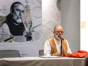 Rinde Colima homenaje al poeta chiapaneco Efraín Bartolomé