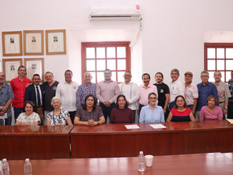 Alcalde Riult Rivera, invita a los historiadores de Colima, a seguir trabajando en el rescate de nuestra historia