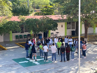 Realizan jornadas por la salud y la familia, en el Bachillerato 25