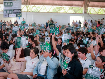 Invitan a bachilleres a solicitar la beca “Benito Juárez”, en tres magnas asambleas