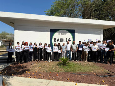 Bachilleres de la UdeC se certifican en competencias digitales en programación web