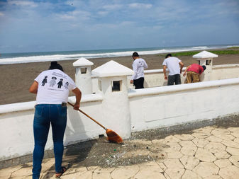 Ayuntamiento de Tecomán rehabilita el malecón del Real a Pascuales