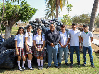 Jornada de Residuos Cero UdeC, en el campus Tecomán
