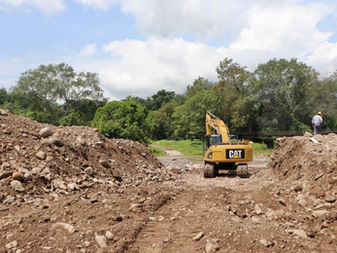 Rehabilita ayuntamiento de VdeÁ puente y camino que comunica al Mixcoate y Pueblo Nuevo