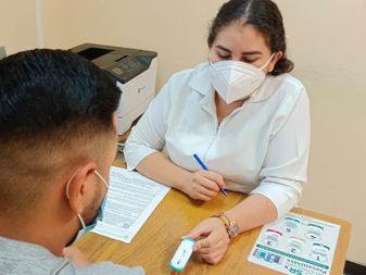 Desarrolla acciones IMSS para garantizar que personas que viven con VIH reciban un trato digno