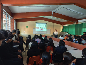 Policía Municipal de Colima fortalece la prevención con capacitación a más de 300 integrantes de la comunidad escolar