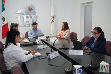 Presenta el IEE informes en materia administrativa y de sus comisiones