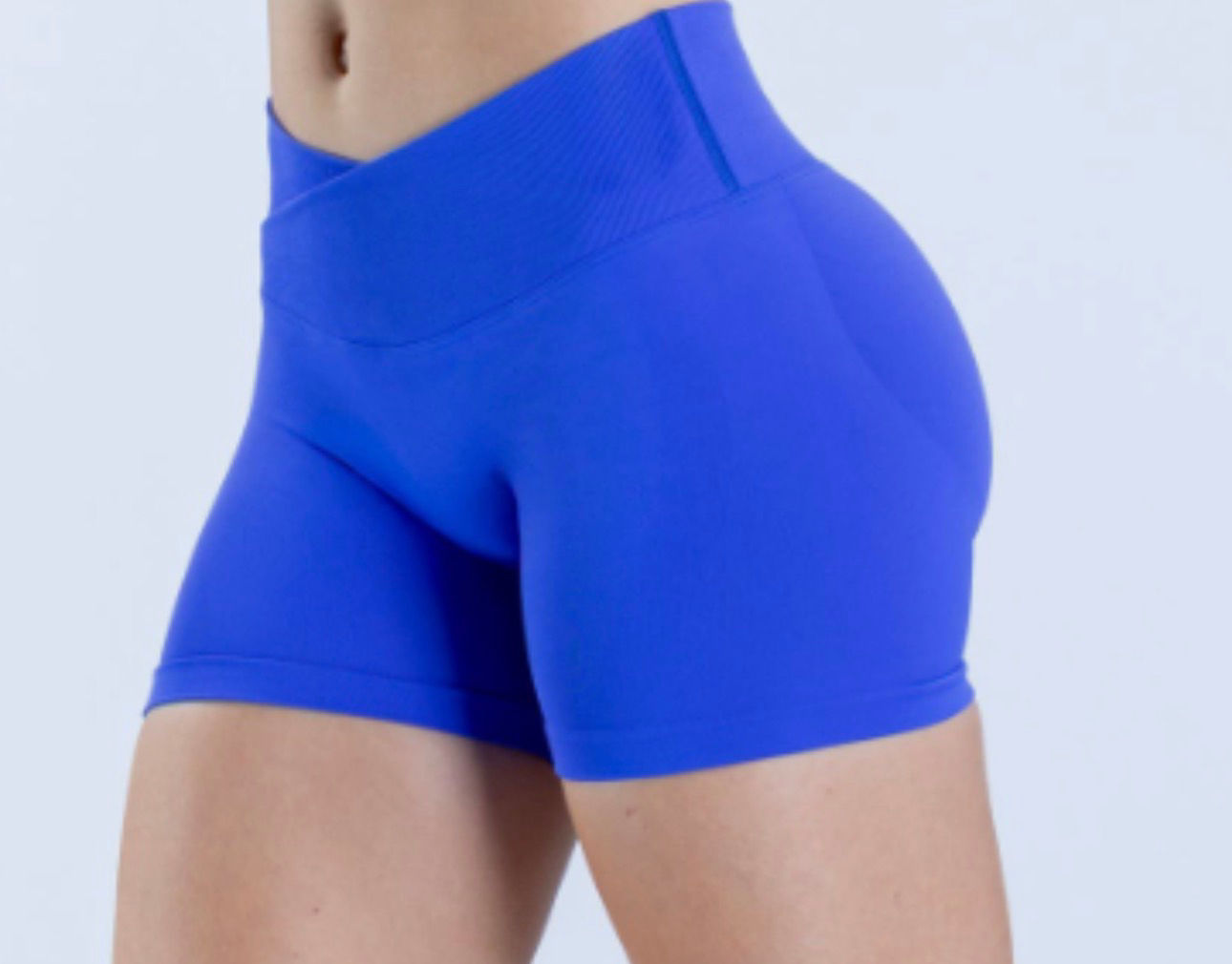 Snatch V cross short