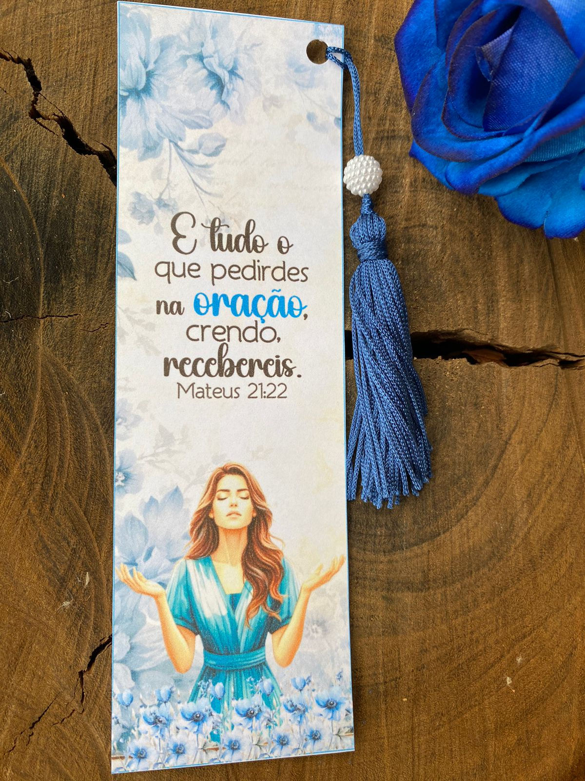 Card marcador azul mulher que ora