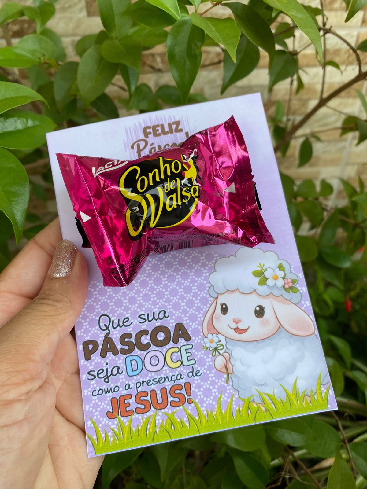 Card Bombom Ovelhinha fundo Lilás