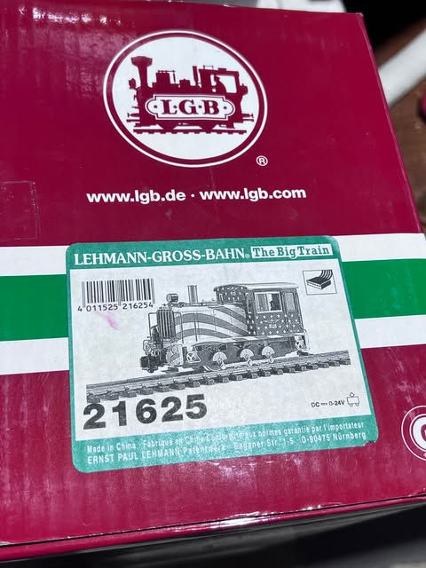 Thumbnail: LGB 21625 Stars & Stripes Diesel Switcher Locomotive