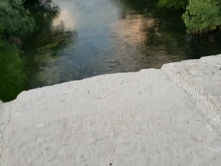 Most kojemu prijeti detonacija