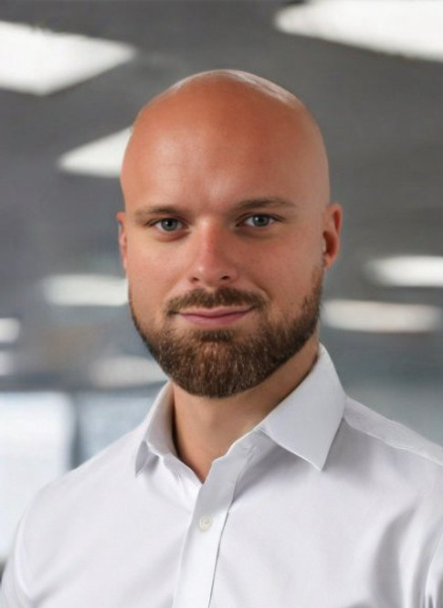 Thomas la Cour Bidstrup, Owner, Constructing Architect