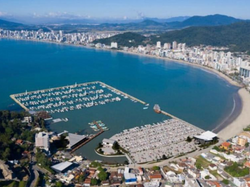 Nova Marina Canto da Praia Itapema