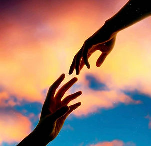 Aide accompagnement thérapeutqieu coaching Elisa Erin Elisa therapie coaching hypnose soins énergétiques qui suis je à propos Hypnose sophrologue Soin énergétiques hypnothérapeute énergéticienne