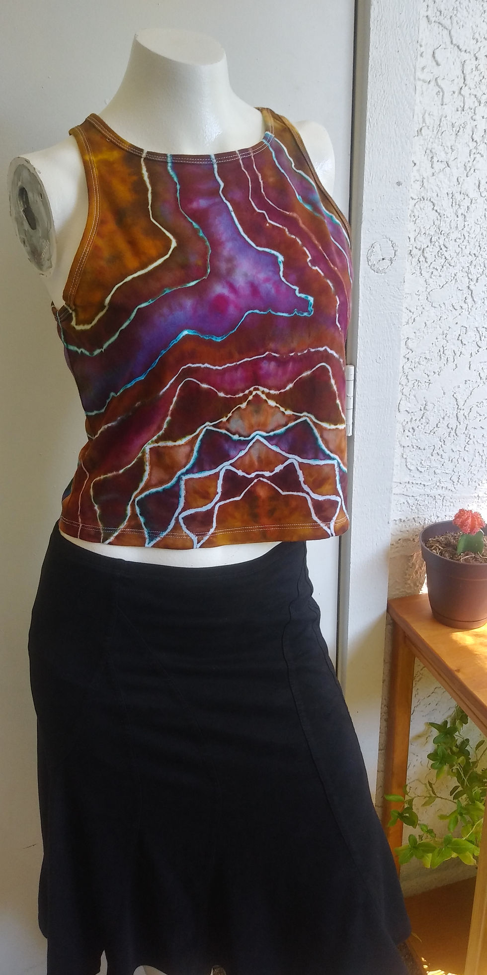 Thumbnail: XL Geode Tie Dye Crop Top