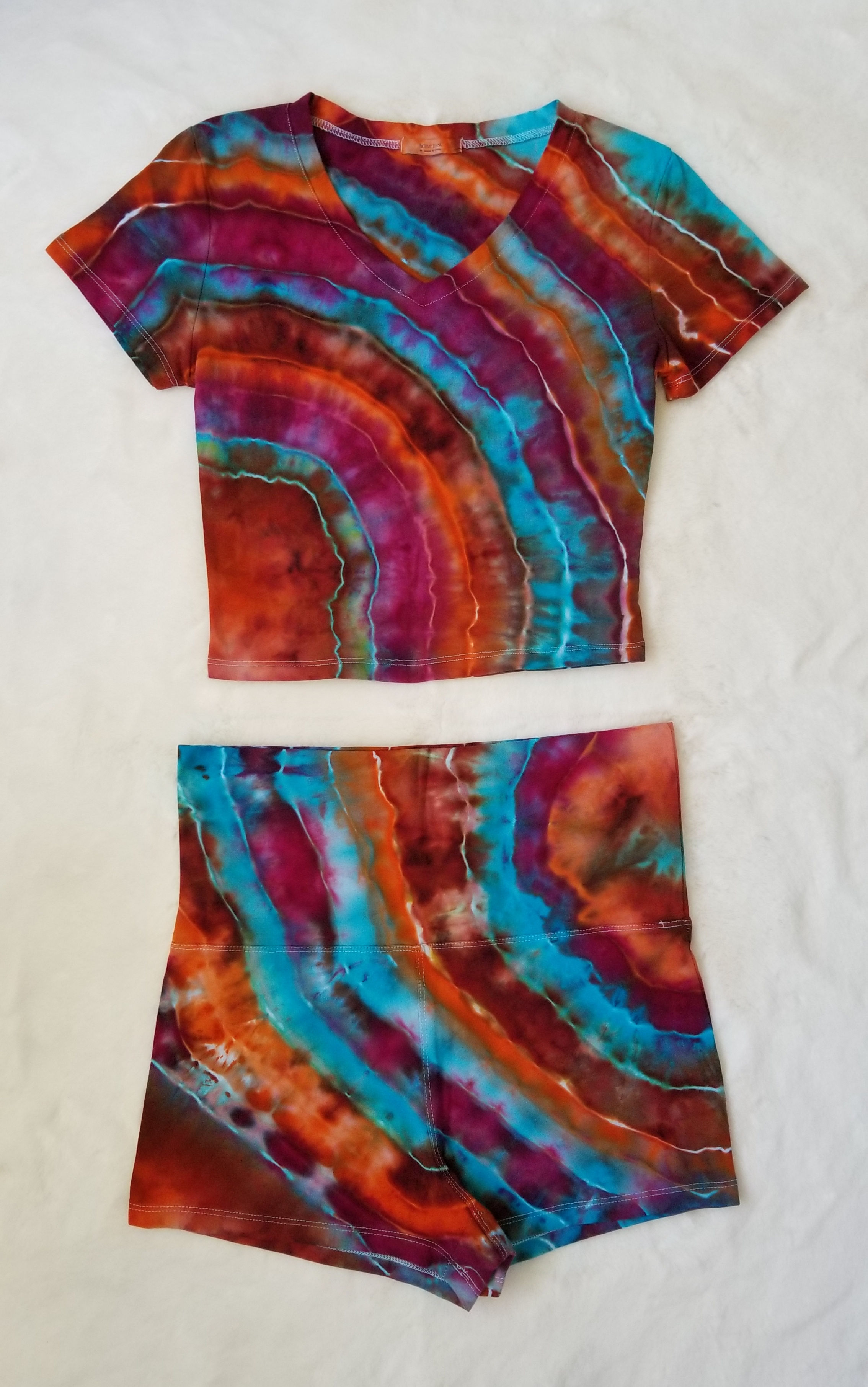 Medium Geode Tie Dye Yoga Set