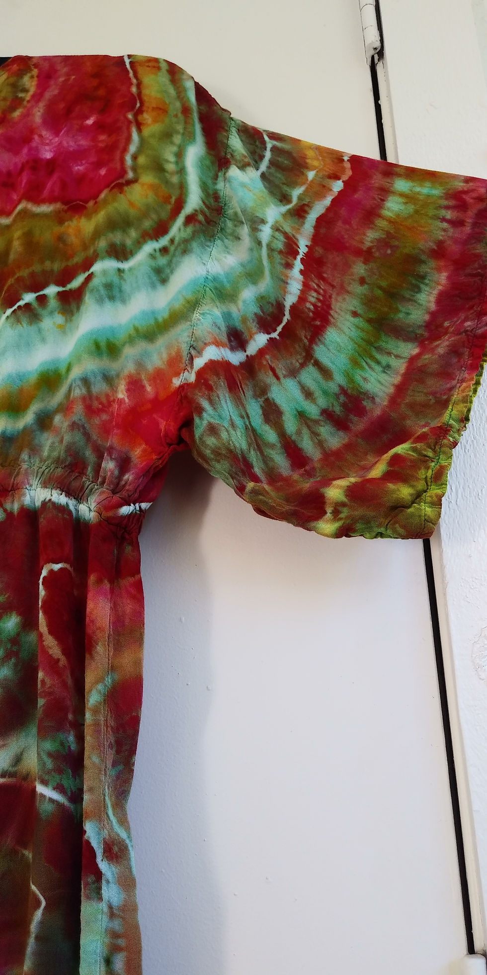 Thumbnail: Small Kimono Sleeve Tie Waist Robe
