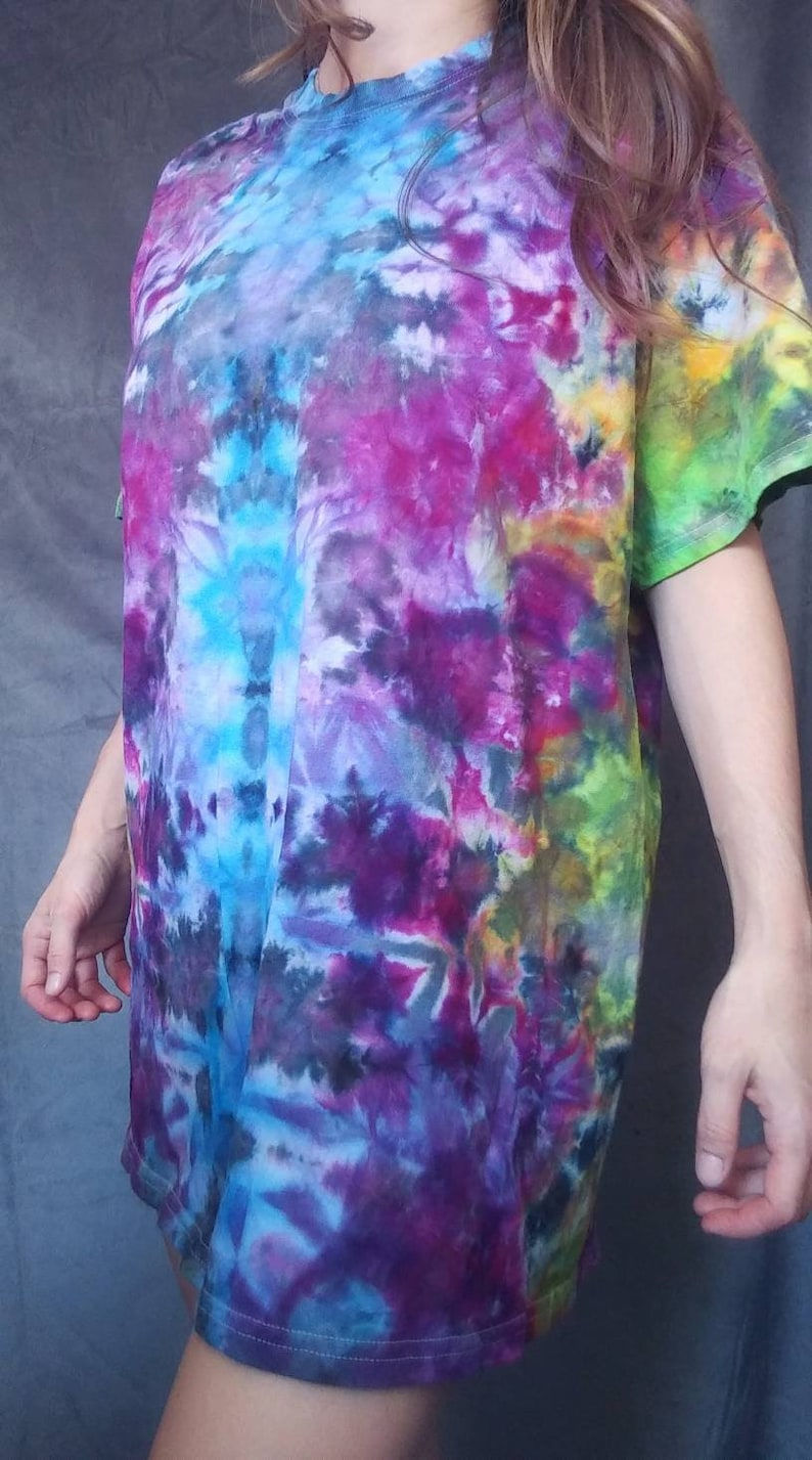 Thumbnail: Large Tie-Dye Psychedelic Scrunch T-Shirt