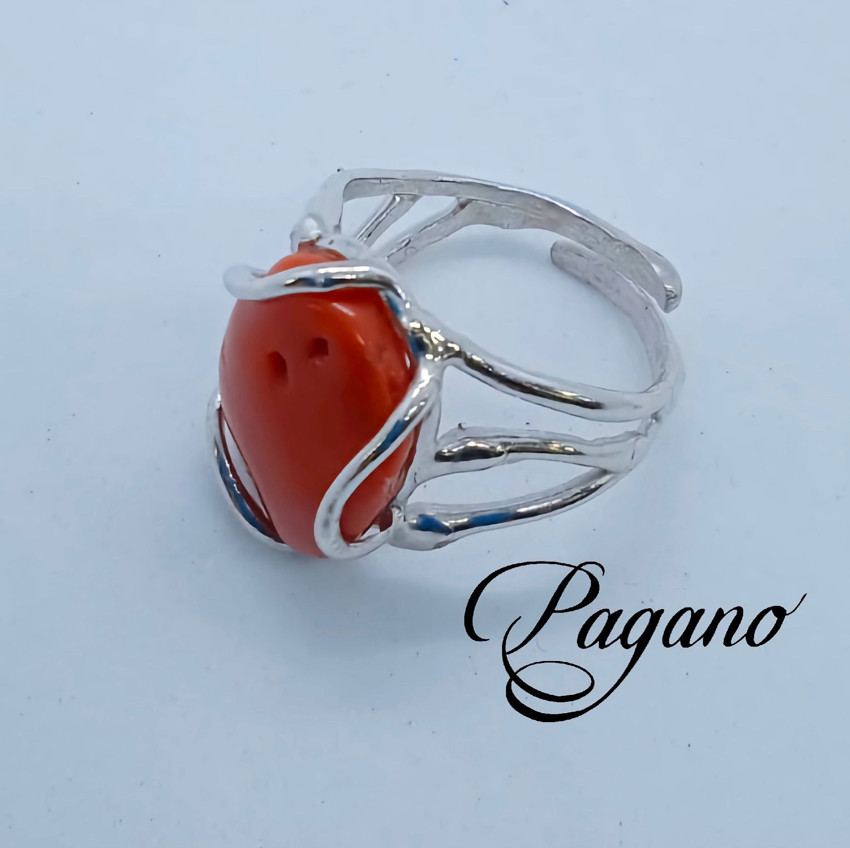 Anello corallo