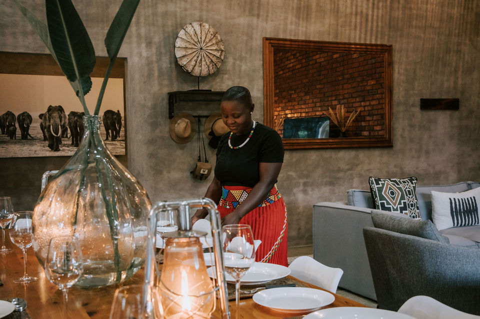 All-inclusive meals and dining experience