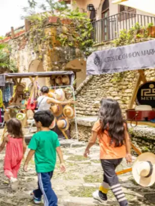 Altos de Chavón Market talento local y calor humano