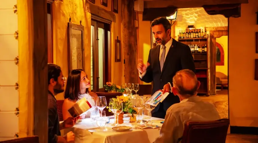 Casa de Campo trae a La Romana la exclusiva serie de degustación de vinos “Fuego en la Vid: Terroirs Volcánicos”