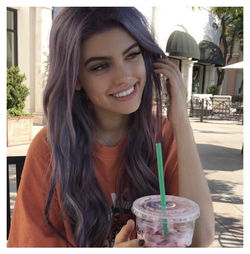 Kelsey Calemi