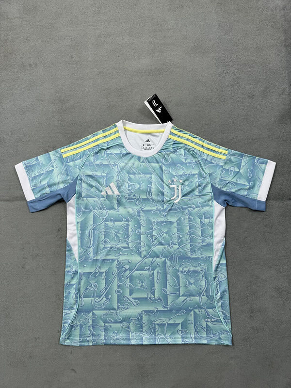 JUVENTUS VISITA 25/26 VERSION FAN