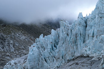 Glacier massif du Mont-Blanc
