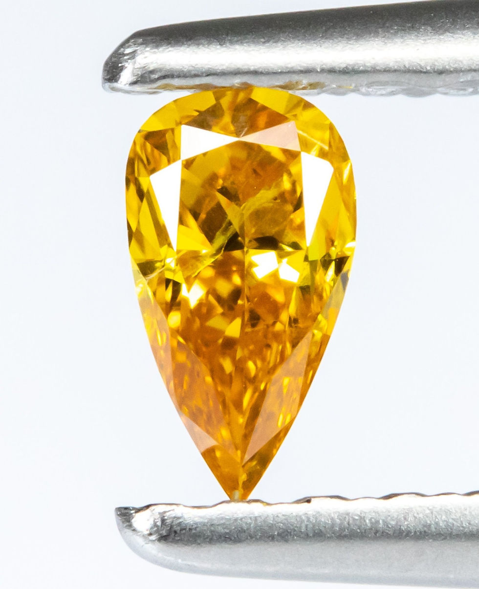 0,12 ct | Naturalny fantazyjny żywy żółto-pomarańczowy | Diament w kształcie gruszki | I1 | ALGT