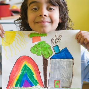 un enfant fier et heureux