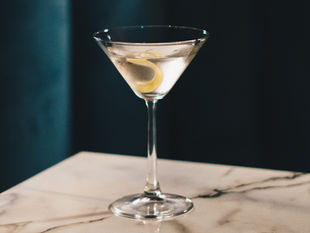 How to make a simple Gin Martini