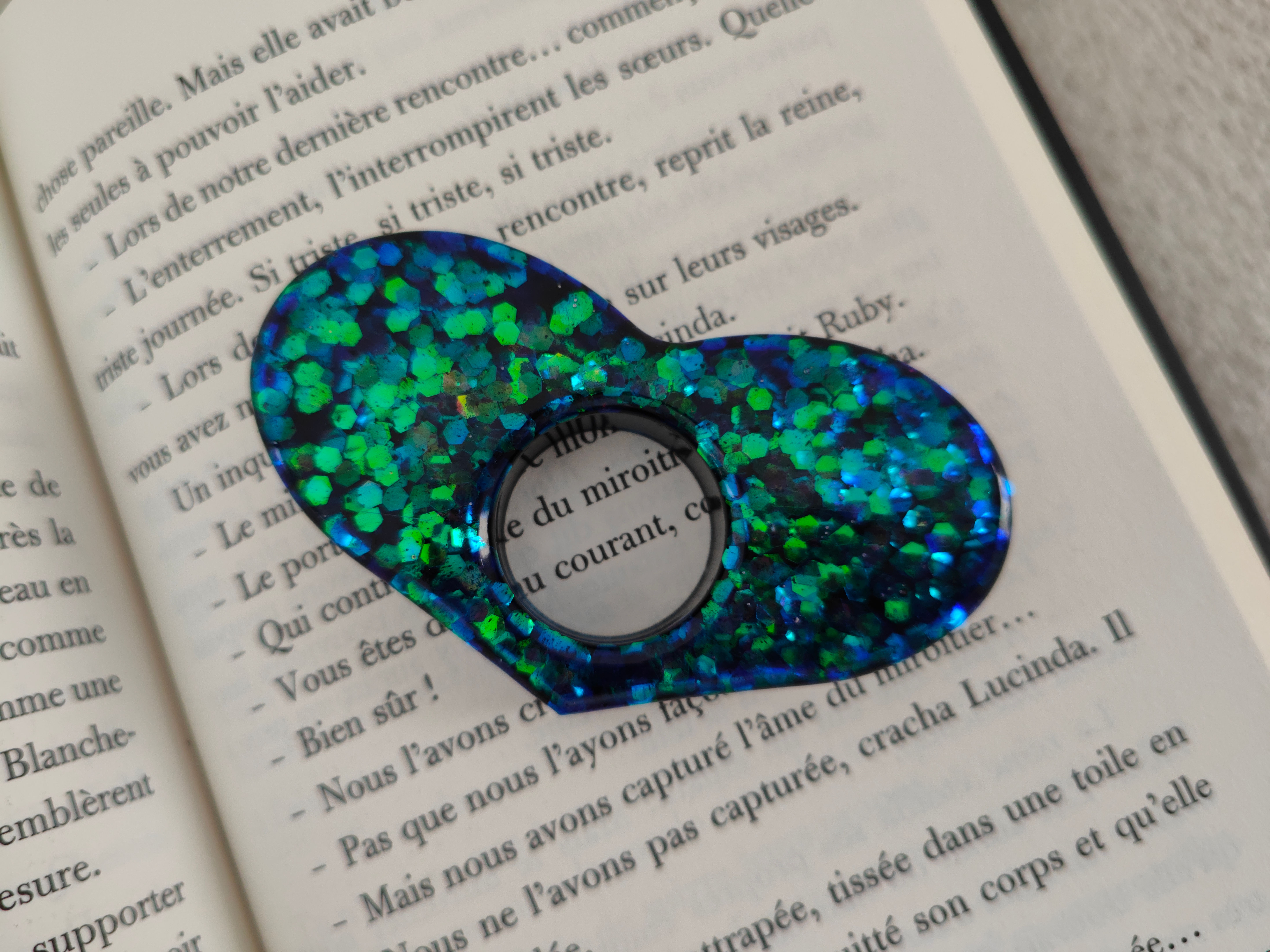 Bague de lecture cœur bleue et paillettes