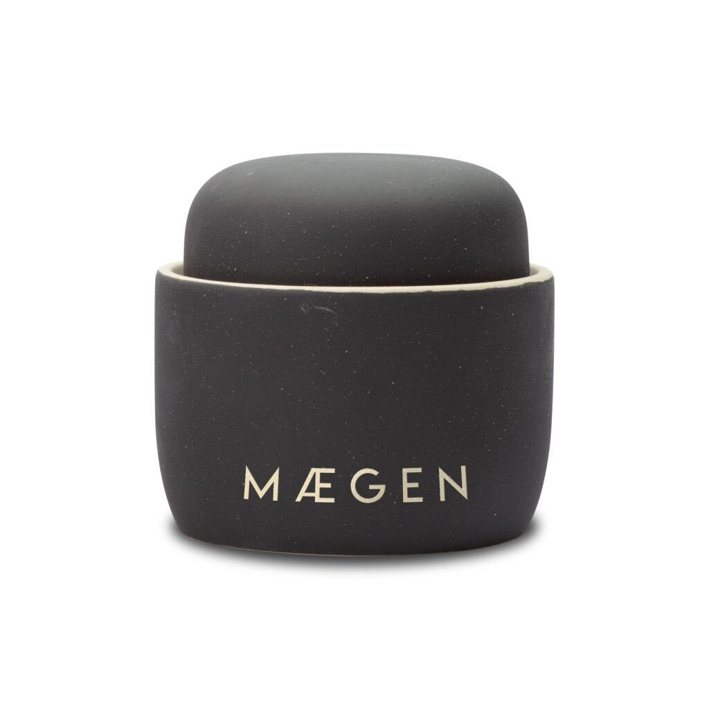 Maegen Lykke 6oz Candle - Black Iris & Leather