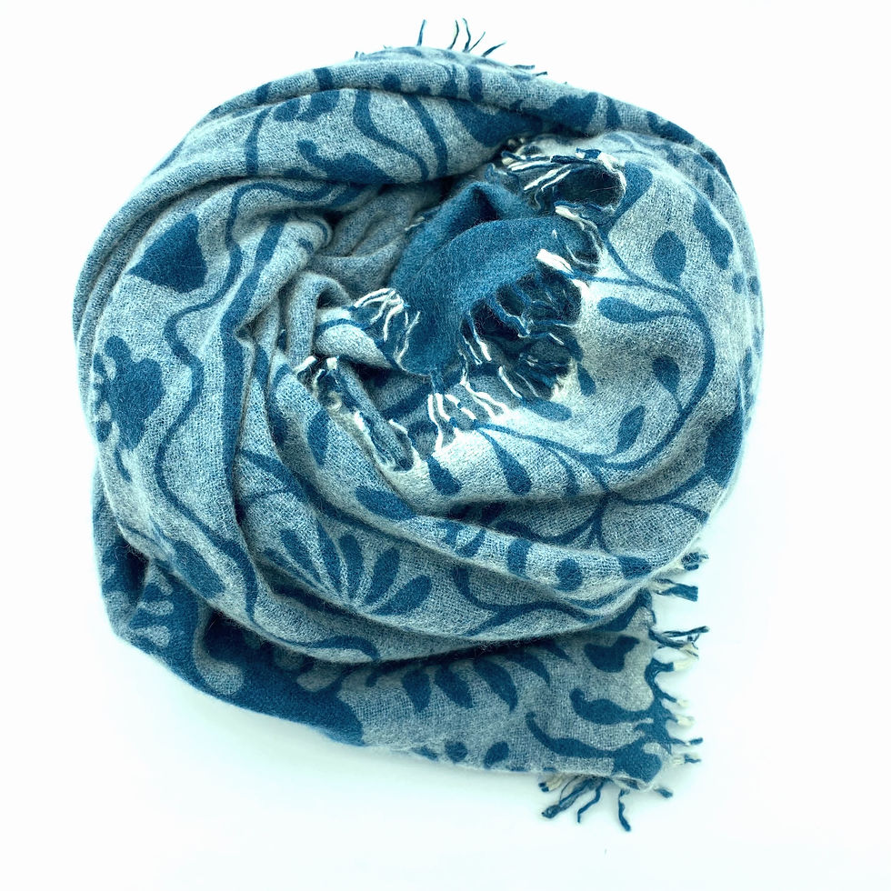 Thumbnail: Arabesque 2 cashmere felted stole