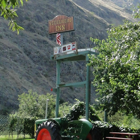 steelhead-inn.jpeg