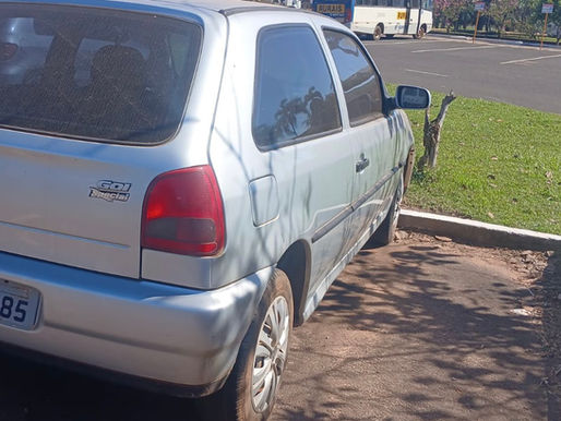 Veículo furtado em Bastos é localizado pela Polícia Militar em Queiroz